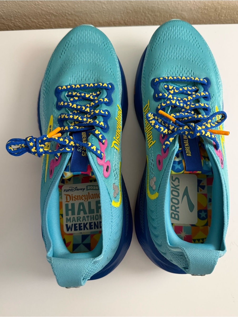New runDisney brooks Disneyland shoes - Picture 7 of 8